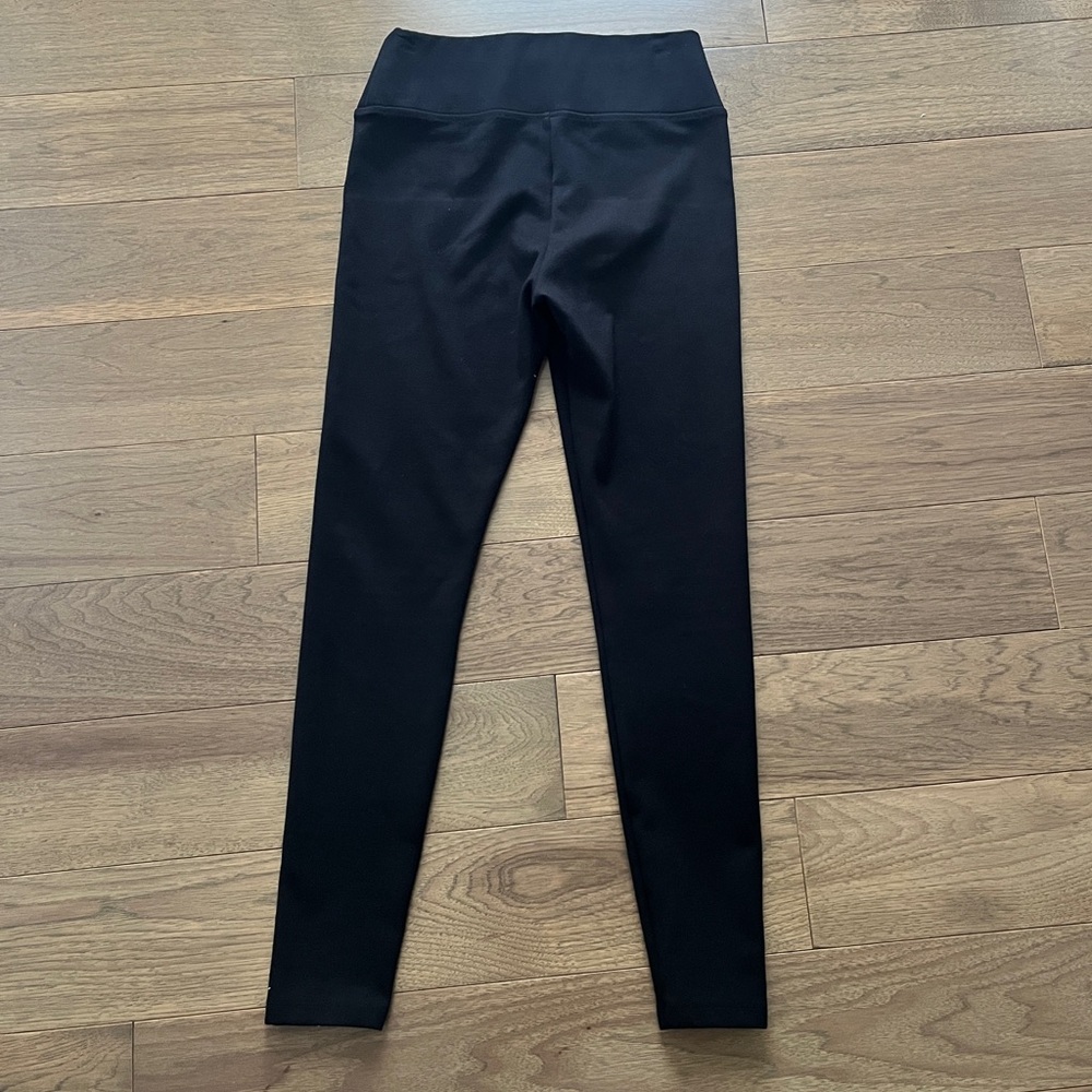 Lou & Grey Black Leggings